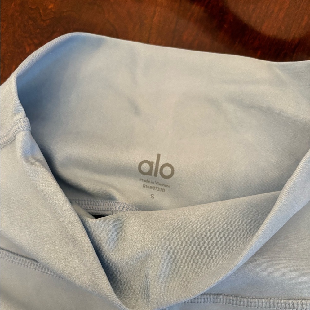 Alo Yoga Gradient Sky Ombre Airbrushed Full Length Leggings - Picture 3 of 4